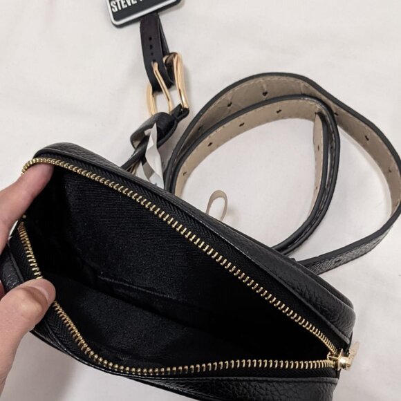 Steve Madden Black Leather Gold Hardware Belt Bag - Picture 4 of 5